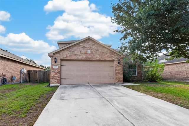 10221 Stone Gate Drive — Chateau Woods