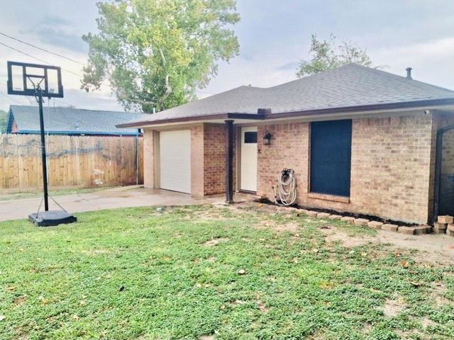 2609 Ivy St — City Gardens Sec 02