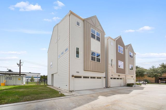 1122 Weiss St — Ryon