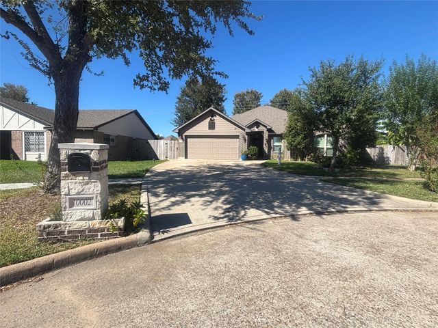 10002 Paintbrush Ln — Townewest Sec 4