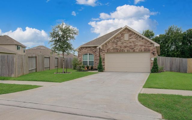 3403 Brazos Falls Dr — Riverwood Village