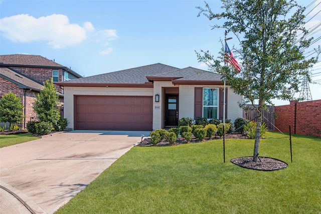 9402 Dearborn Creek Dr — Bridge Creek