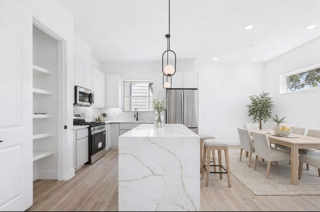 5316 Terry St — Terry Griffin Crossing