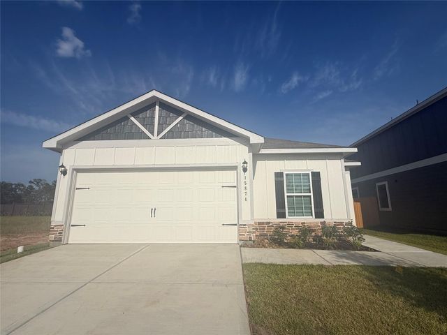 15874 Berry Hill Dr — Sweetwater Ridge
