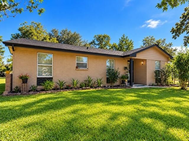 7238 Glen Falls St — Beaumont Place Sec 03