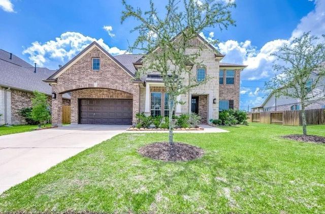 1214 Crescent Mirror Ln — Trails Of Katy Sec 3