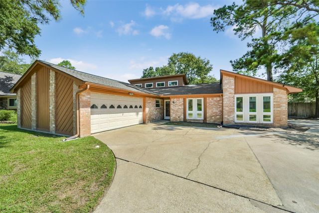 7506 N Hollow Cir — North Hollow Estates R/P