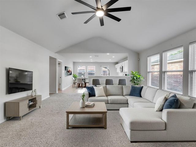 21518 Gannet Peak Way — Mason Lakes