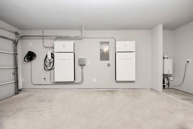 5616 Rainflower Terrace Ln — Hampton Crk Sec 8