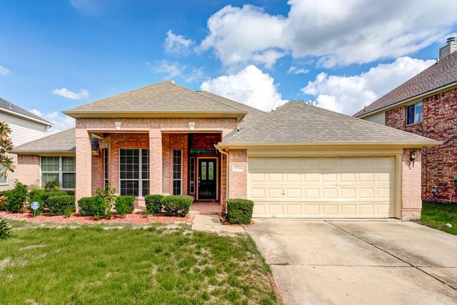 10318 Linden Springs Dr — Stone Gate Sec 11