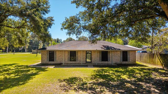 906 Havard Rd — Lake Houston Forest Sec 05 U/R