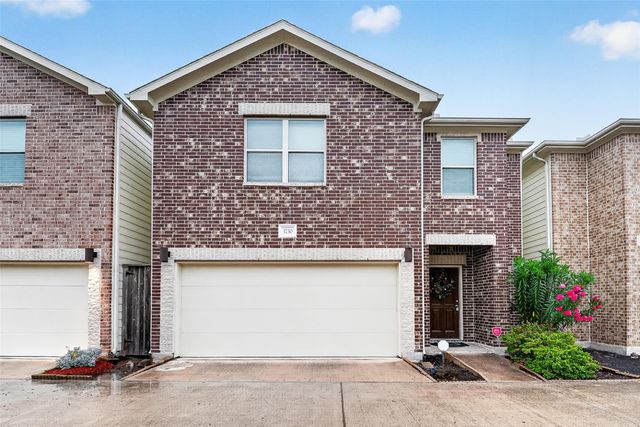 3730 Main Poplar Dr — Contemporary Main Plaza Partia