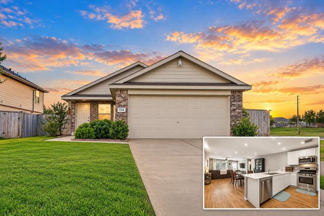 724 Larkspur Shadow Dr — Magnolia Ridge