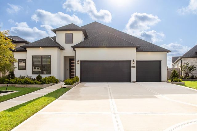 2015 Jade Manor Dr — Stonecreek Estates Sec 12