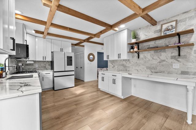 503 Alley Ct — Devonshire Woods