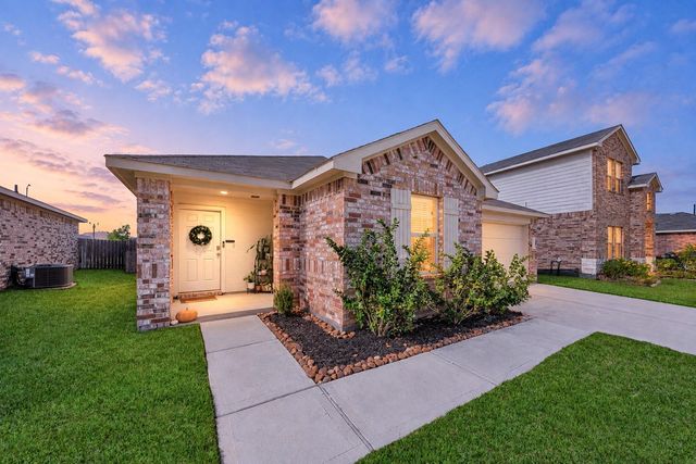 21334 Riverdew Dr — Jasmine Heights
