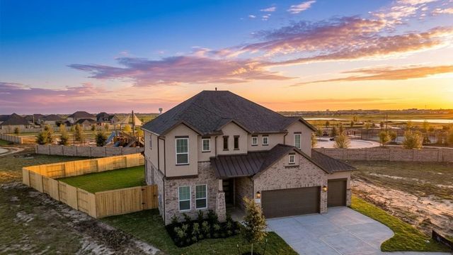12325 Radnor Drive — Beacon Point