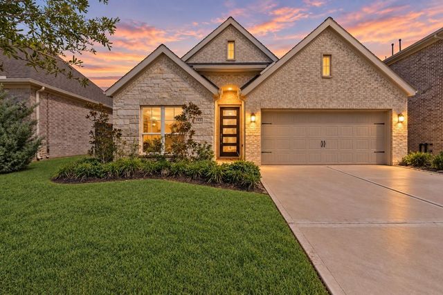 142 Amaranth Way — Harvest Green Sec 39