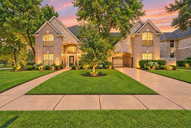 13726 Magnolia Manor Dr — COLES CROSSING