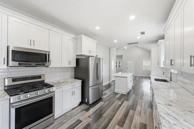 202 E 34th St — Independent Heights