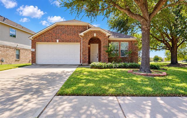 24515 Cornell Park Ln — Lakes/Grand Harbor Sec 01