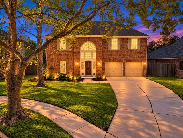 2922 Calendar Lake Dr — Lake Colony Sec 1
