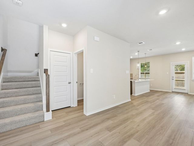 19975 Emerald Bend Way — Pinewood Trails