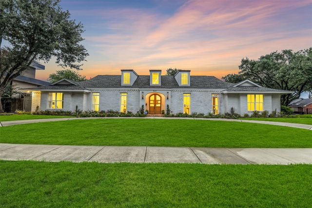 9411 Millbury Dr — Meyerland