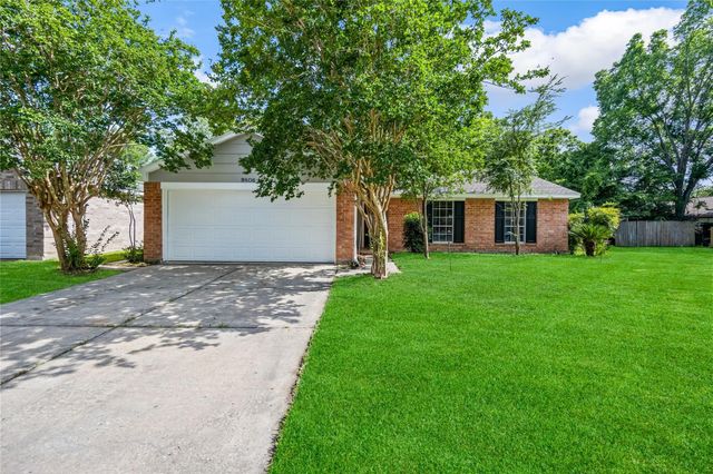 9806 Tanager Ln — Gleneagles 01
