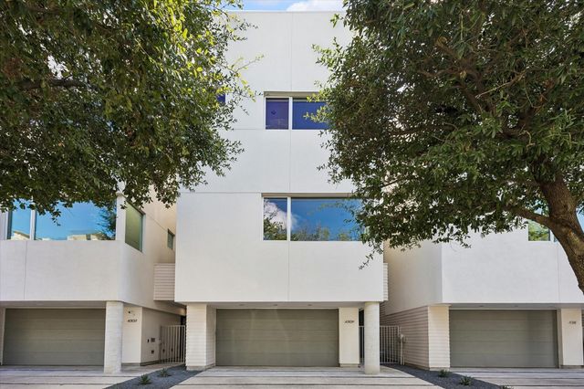 4309 Lillian St — Rice Military