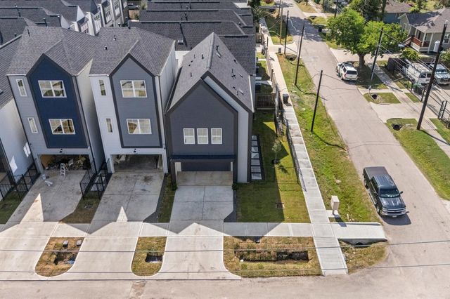 4329 Arlington St — ARLINGTON GROVE