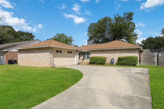 14222 Rosetta Dr — Bonaire Sec 05