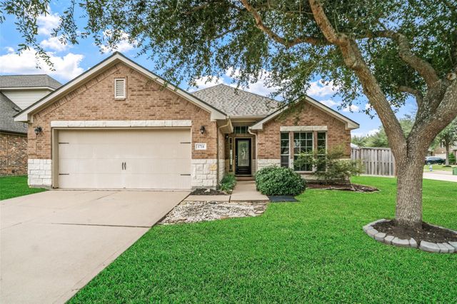 1714 Brighton Brook Ln — The Lakes At Highland Glen Sec