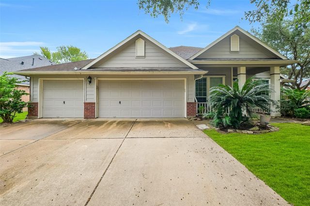 10302 Rudolph Ct — Sienna Village Of Shipmans Landing