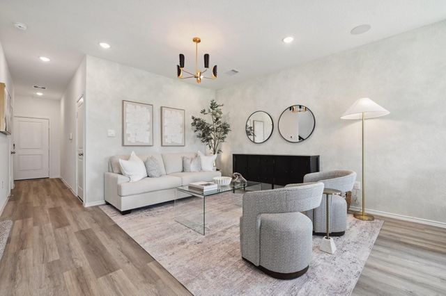 1055 Moon Drop Ln — Legacy Park