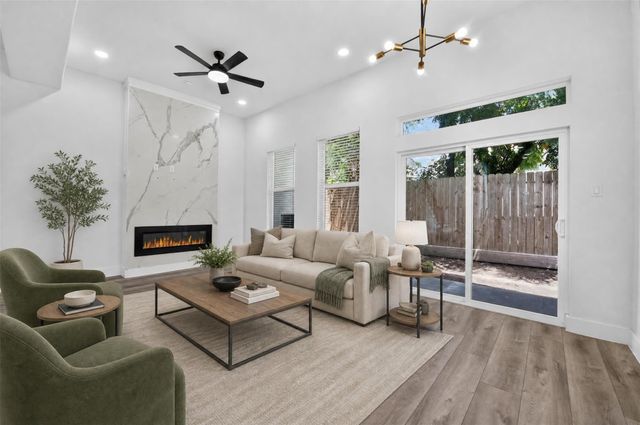 2911 Wichita St — Lincoln Park