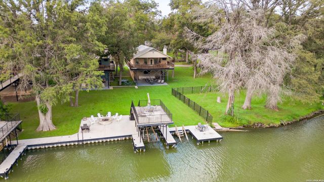 1115 Ethel — GARDENS OF ELM GROVE