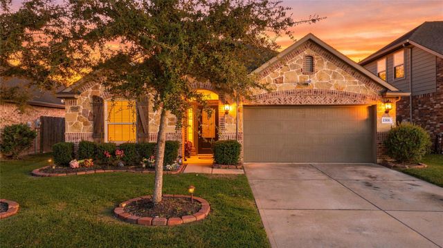 2306 Dovetail Park Ln — Walnut Creek Sec 20