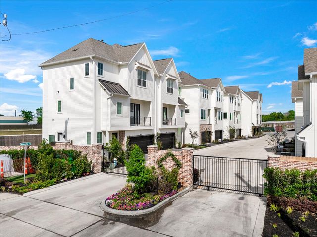 3918 Willowbend Point Dr — Willowbend Point