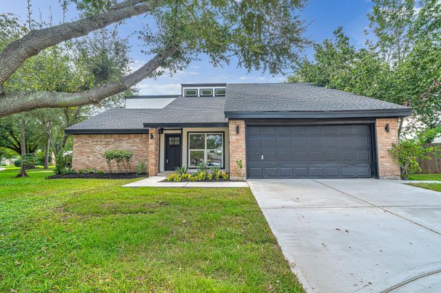 2627 Ferry Lndg — The Highlands