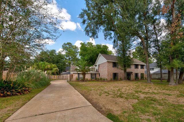 7506 Theisswood Rd — Memorial Northwest
