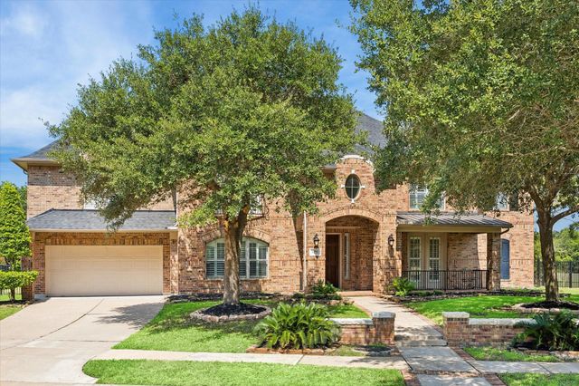 18715 N Thomas Shore Dr — Shores Sec 01