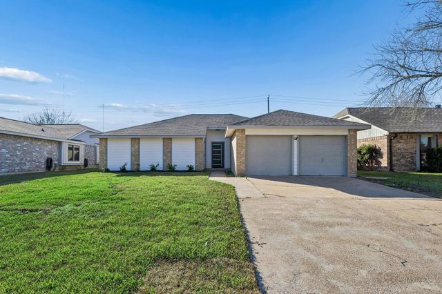 1419 Fieldstone Dr — Hunters Glen Sec 3