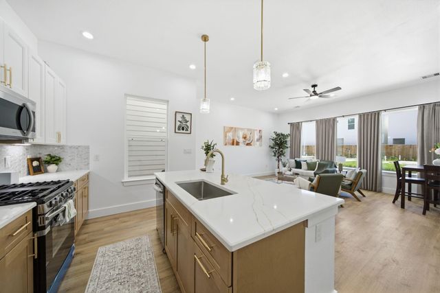 8908 Knoll Leaf Dr — Knoll Villas/Spg Branch