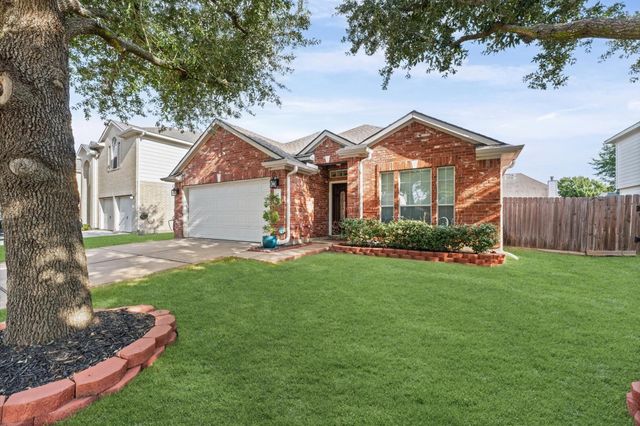 6814 Silver Shores Ln — Cross Creek Sec 01