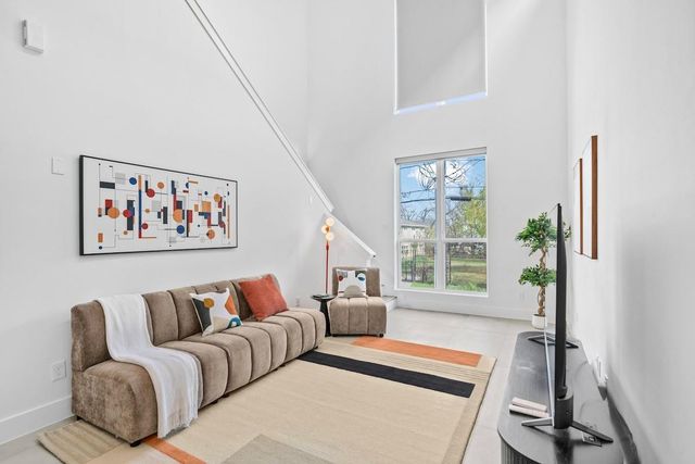 2209 Staples Street — Bayou City Investment Homes at Staples