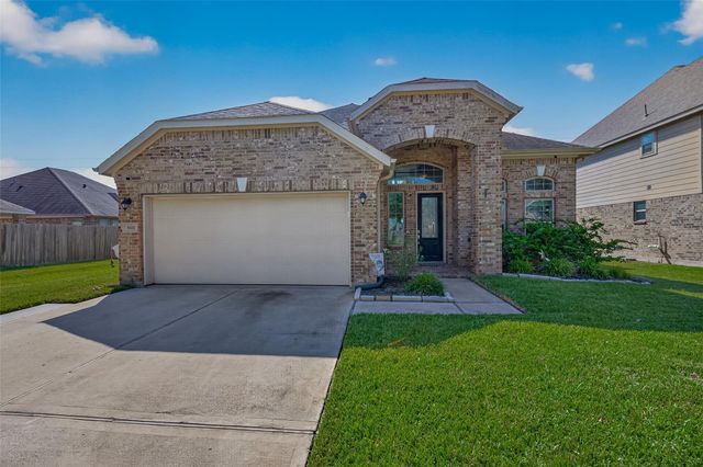 6111 Wayne Way — Kingdom Heights