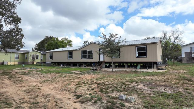 152 CHIERO LN — THE PARK AT CREEKSIDE