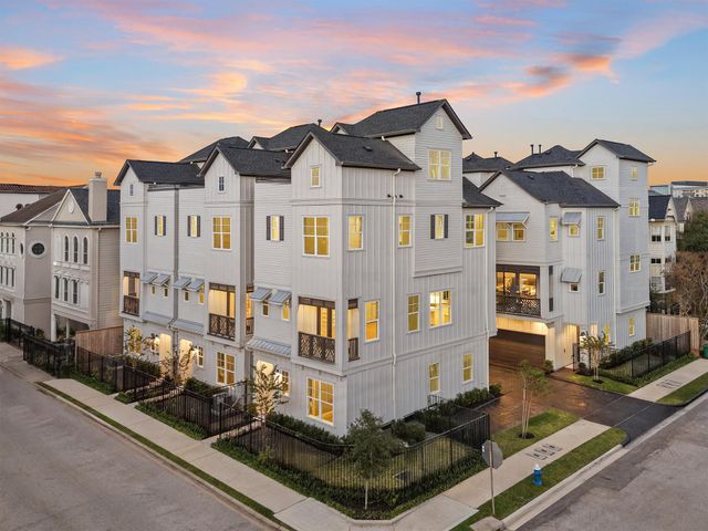 4030 Blossom Street — Blossom Hill Park