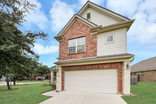 5003 Forest Moss Ct — Grand Oaks Sec 3
